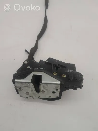 BMW 3 E46 Front door lock 