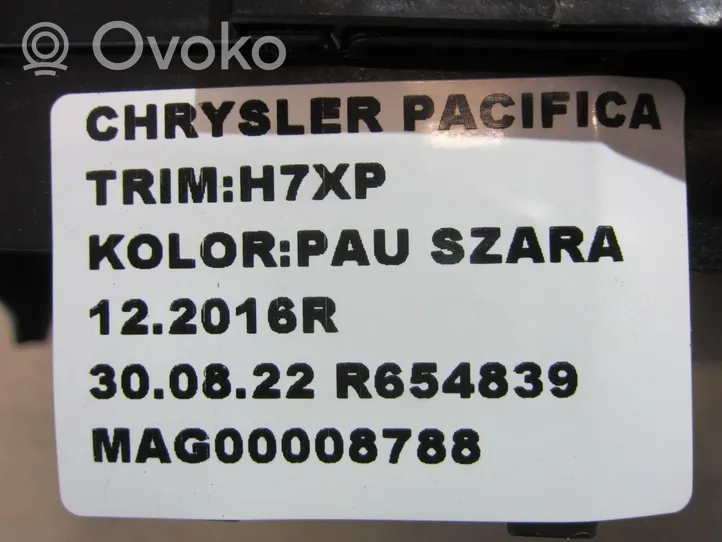 Chrysler Pacifica Set scatola dei fusibili 