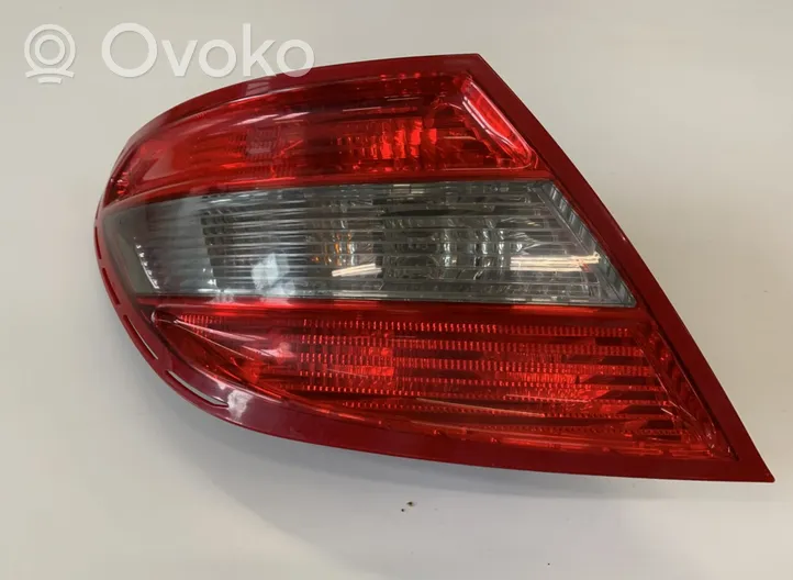 Mercedes-Benz C W204 Lampa tylna A2048202964L