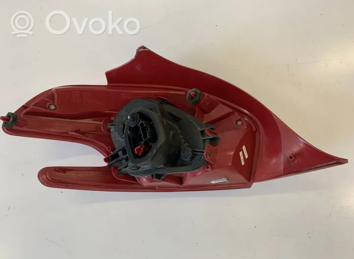 Peugeot 208 Lampa tylna 9672628380