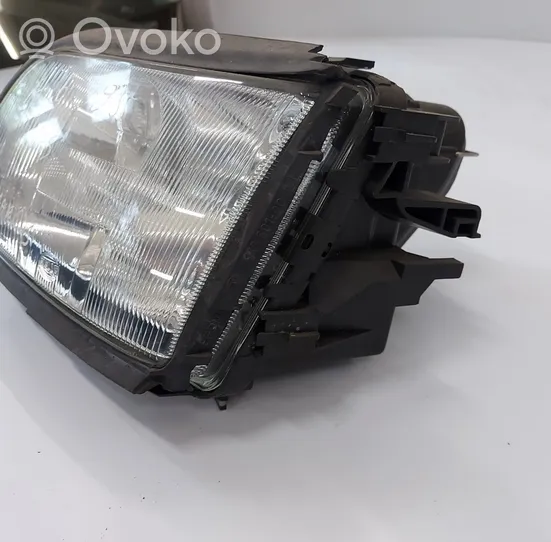 Audi A6 S6 C4 4A Phare frontale 