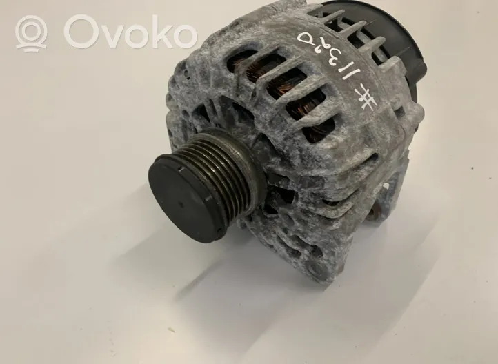 Renault Kangoo II Generatore/alternatore 231000026R