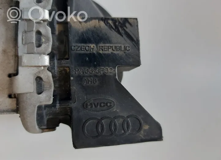 Audi A4 S4 B9 Chłodnica powietrza doładowującego / Intercooler 8W0145804A