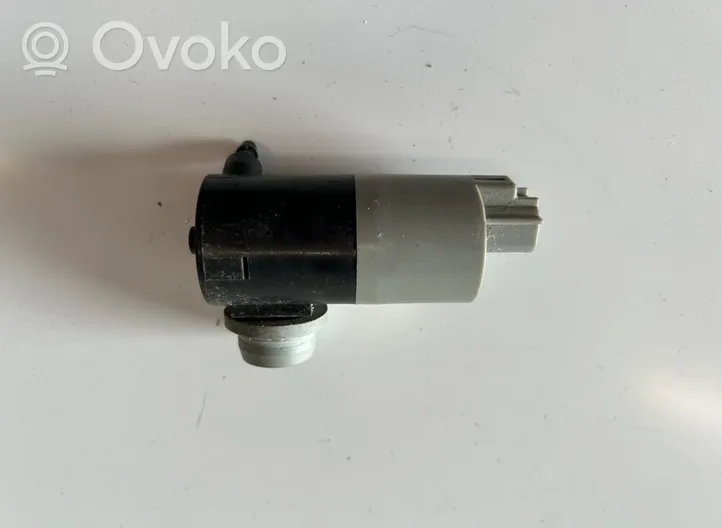 Toyota Avensis T270 Ugello a spruzzo lavavetri per faro 110607A