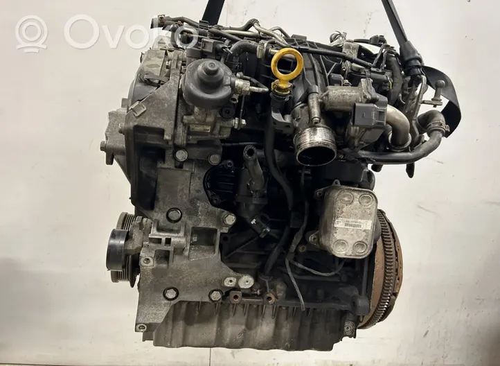 Volkswagen PASSAT B7 Silnik / Komplet CFFB