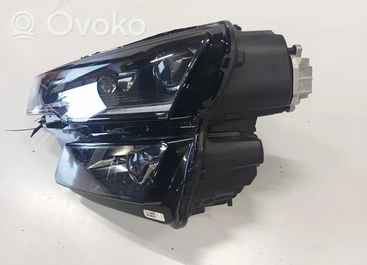 Skoda Karoq Lampa przednia 57B941035