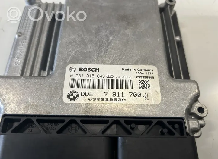 BMW 3 E90 E91 Sterownik / Moduł ECU 0281015043