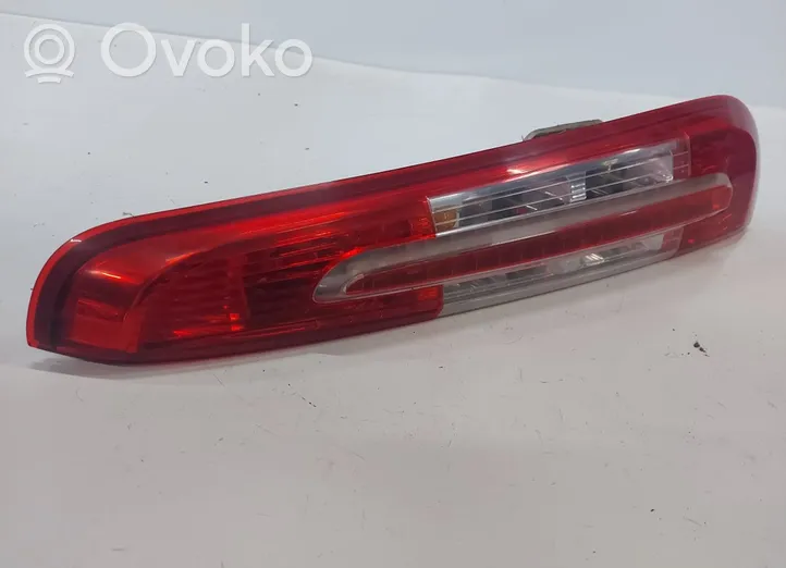 Ford C-MAX I Lampa tylna 