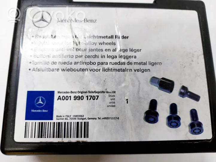 Mercedes-Benz GLC X253 C253 Nuts/bolts A0019901707