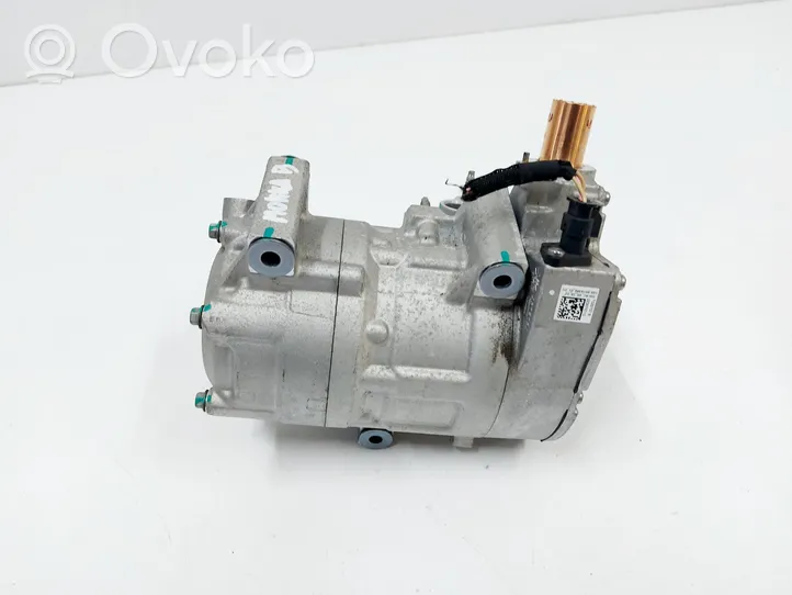 Mercedes-Benz C AMG W205 Air conditioning (A/C) compressor (pump) 9847929580