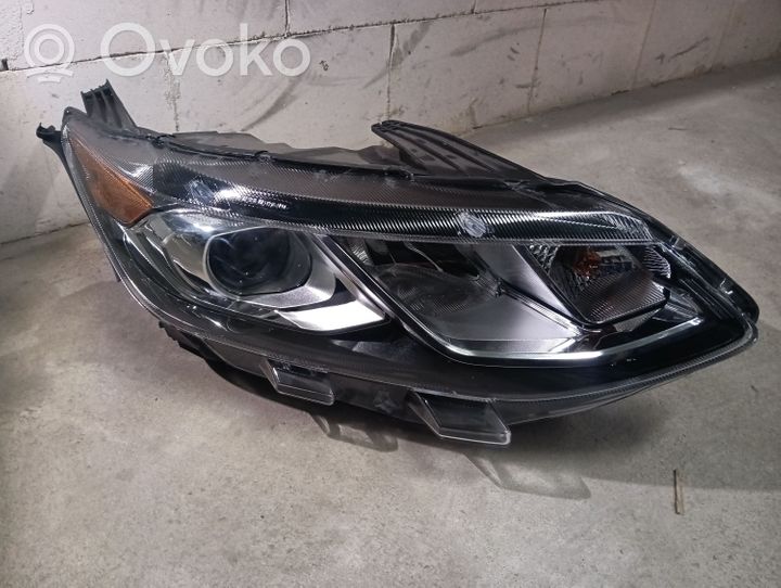 Chevrolet Volt II Передняя фара F00HTG700215