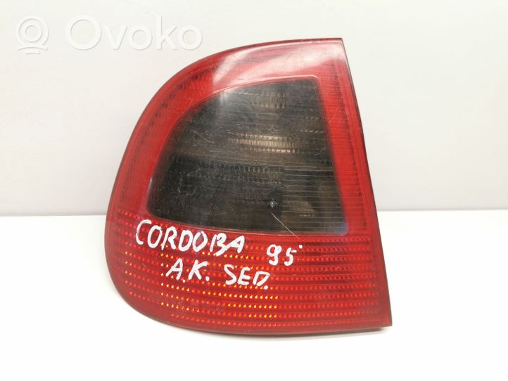 Seat Cordoba (6K) Feux arrière / postérieurs 6K5945095