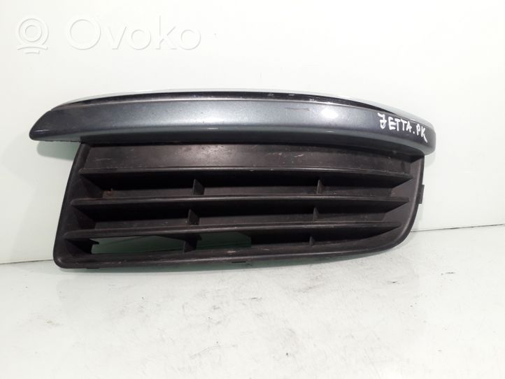 Volkswagen Jetta V Kratka dolna zderzaka przedniego 1K0853665G