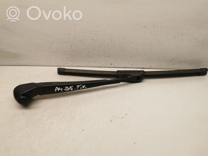 Audi A4 S4 B5 8D Rear wiper blade arm 8D9955407A