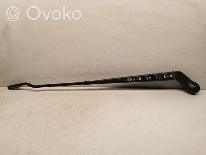 Chrysler Voyager Front wiper blade arm 04717365B