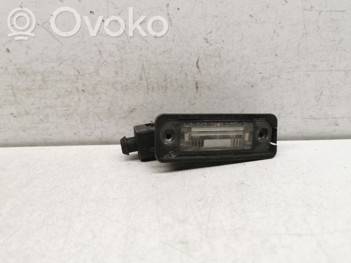 Passat b6 number plate light 2025