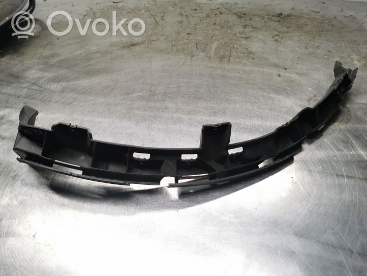 Audi A2 Takapuskurin kannake 8Z0853863A