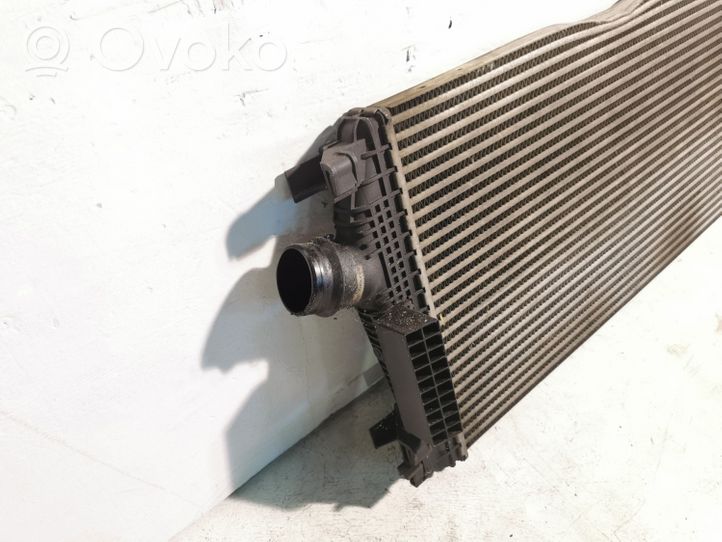 Opel Astra J Intercooler air channel guide 