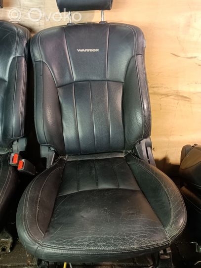 Mitsubishi Outlander Seat set 