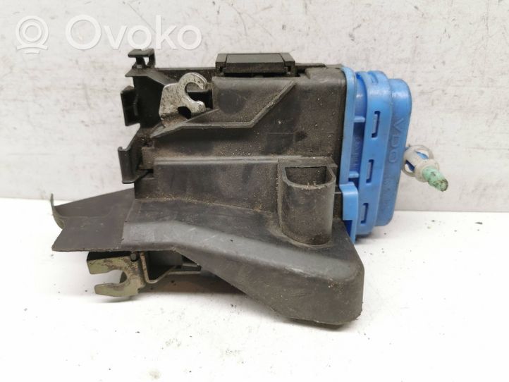 Audi A6 S6 C4 4A Rear door lock 4D0185A