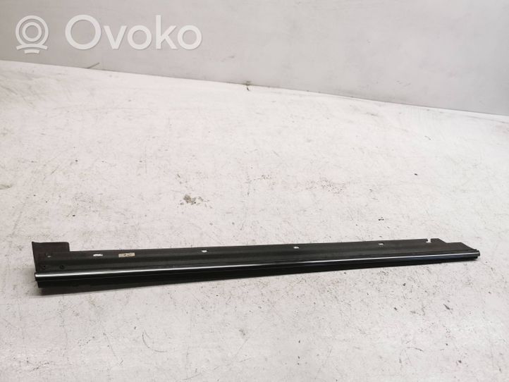 Audi A4 S4 B5 8D Rivestimento modanatura del vetro della portiera anteriore 8d0853764