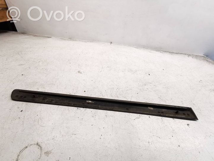 Volvo XC70 Moulure de porte arrière 09187734