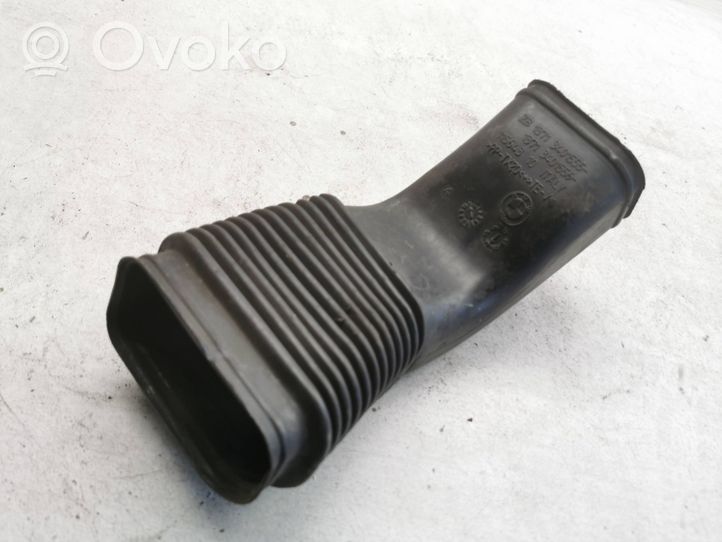 BMW X3 E83 Część rury dolotu powietrza 3401556