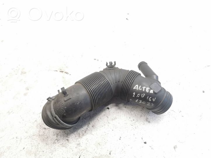 Seat Altea Rura / Wąż dolotowy powietrza 3C0129654P