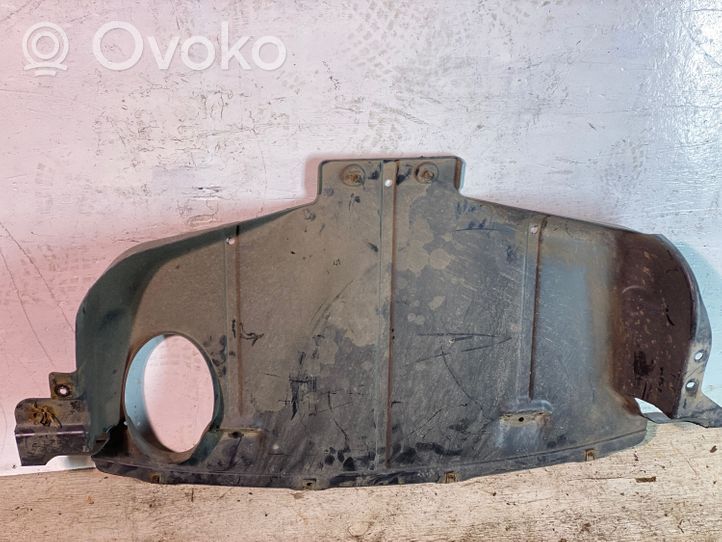 Volvo C30 Защита дна задней ходовой части 