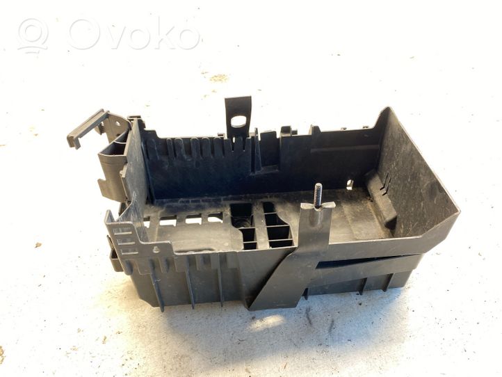 Opel Astra J Vassoio scatola della batteria 13354420