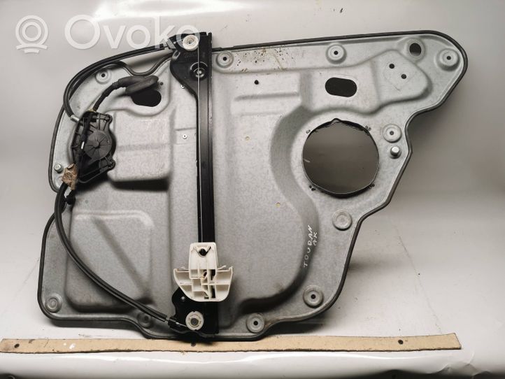 Volkswagen Touran I Takaoven manuaalinen ikkunan nostin 1T0839461J