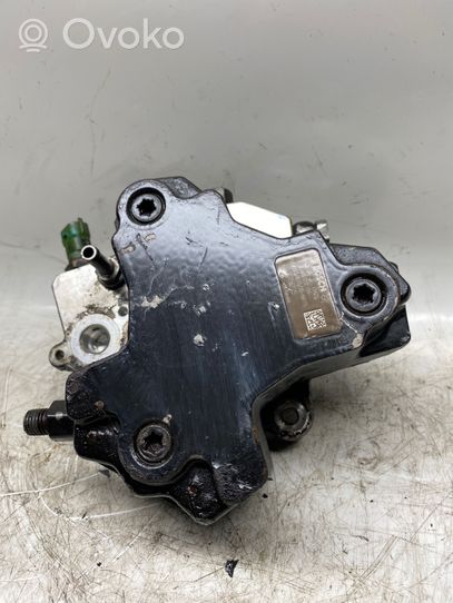 Volvo XC70 Fuel injection high pressure pump 30756125