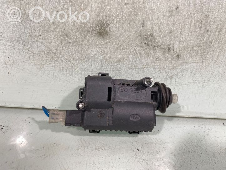 Opel Astra H Central locking motor 13208157