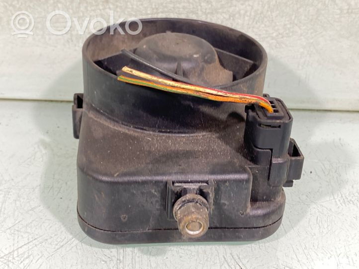 Volvo V50 Alarm system siren 8696043