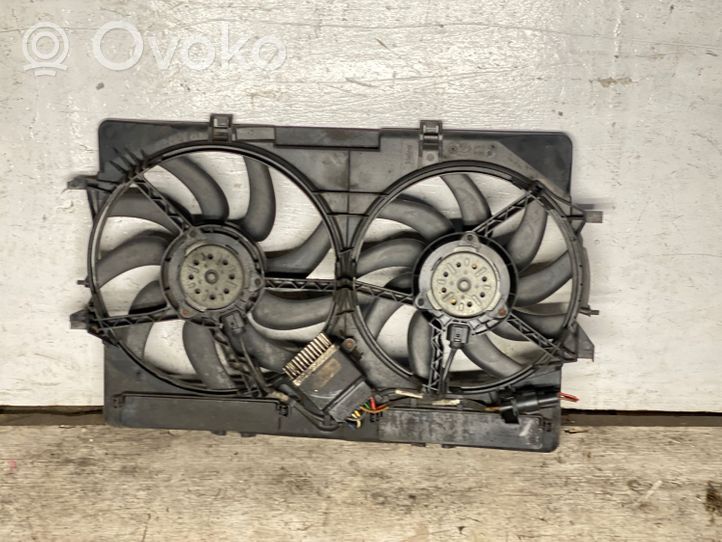 Audi A5 8T 8F Ventilateur de refroidissement de radiateur électrique 8k0121003m