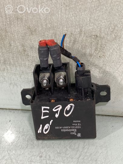 BMW 3 E90 E91 Relé del ventilador del refrigerador V23132