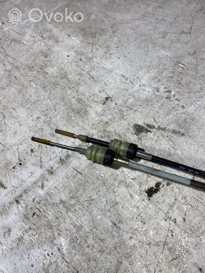 Opel Zafira A Gear shift cable linkage 90578381de