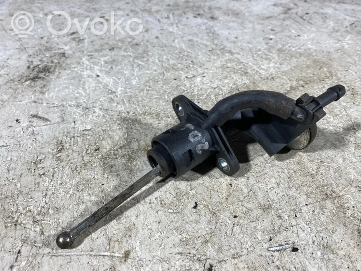 Audi A4 S4 B7 8E 8H Pompa della frizione 8e2721401ac