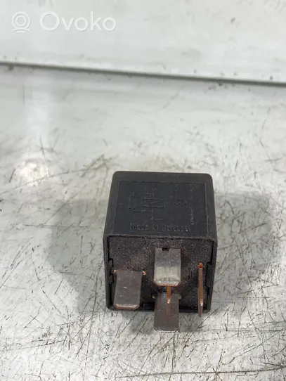 Ford Mondeo Mk III Other relay Foab14b192aa