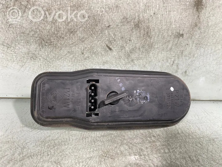 BMW 5 E39 Porte ampoule de feu arrière 8371324