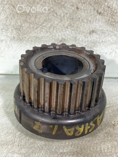 Opel Astra H Crankshaft pulley 