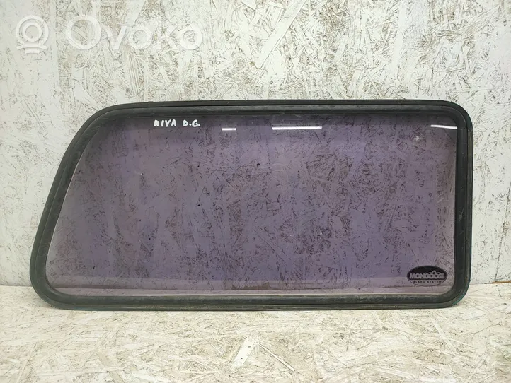 Lada Niva Rear side window/glass 