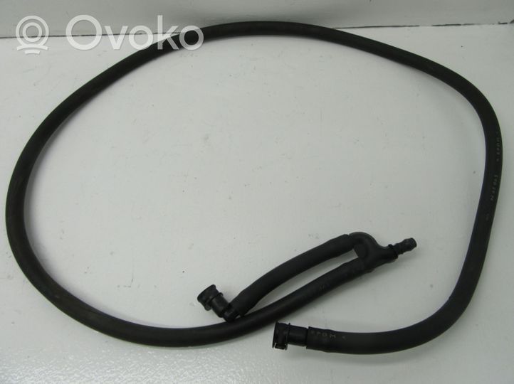 Volkswagen Touareg I Windshield washer fluid hose 