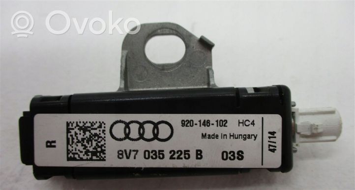 Audi A3 S3 8V Antenos stiprintuvas 8V7035225B