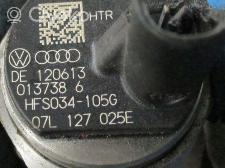 Audi RSQ3 Pompa ad alta pressione dell’impianto di iniezione 07L127025E