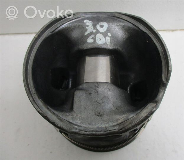 Mercedes-Benz ML W164 Piston 0830923+