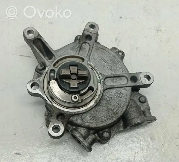 Mercedes-Benz C AMG W205 Vacuum pump A2762300265