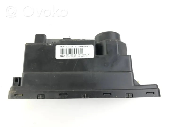 Mercedes-Benz E W210 Central locking vacuum pump 2108001648