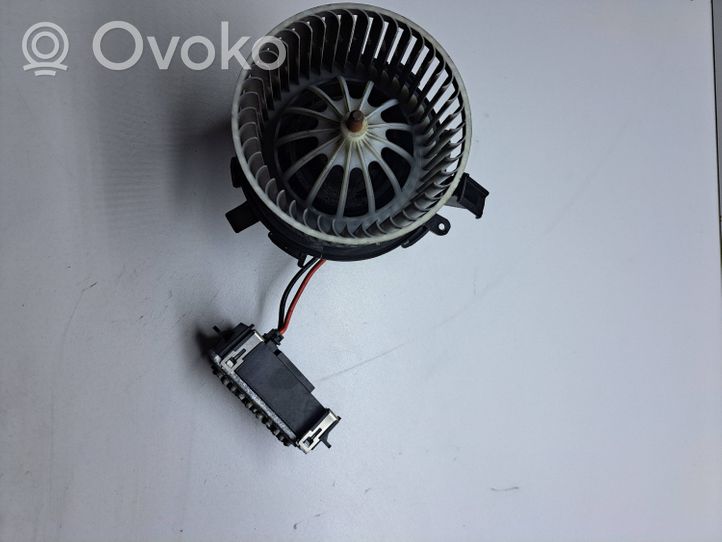 Audi Q5 SQ5 Mazā radiatora ventilators 8K0820521B