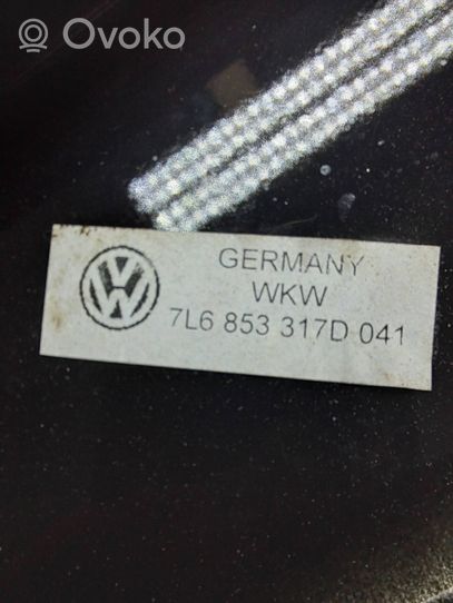 Volkswagen Touareg I Priekinių durų stiklo apdaila 7L6853317D